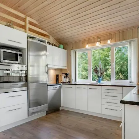 Near Mini-mallorca In Oster Hurup Дом отдыха